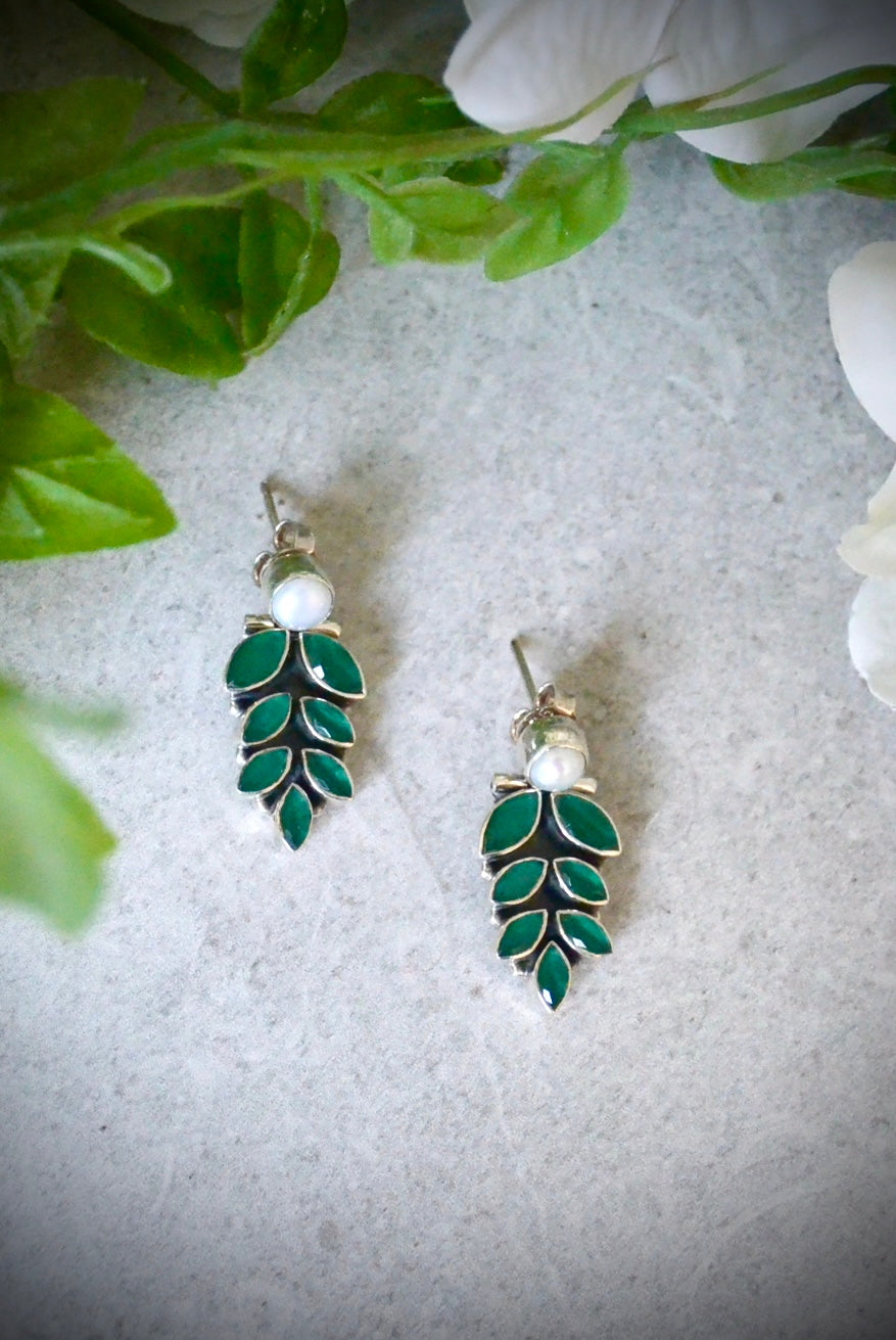 Emerald Spark Silver Earrings