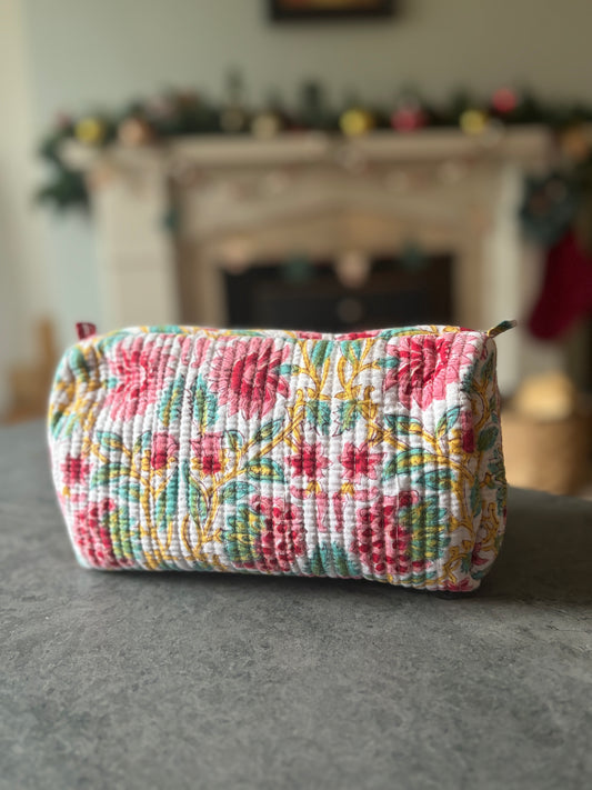 Multi Color Wash Bag - medium