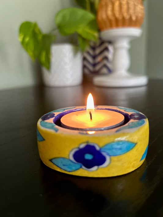 Mellow Meadow Round Tea Light Holder