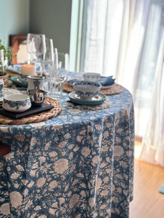 Indigo Garden Block Print Round Table Cloth with 8 Napkins