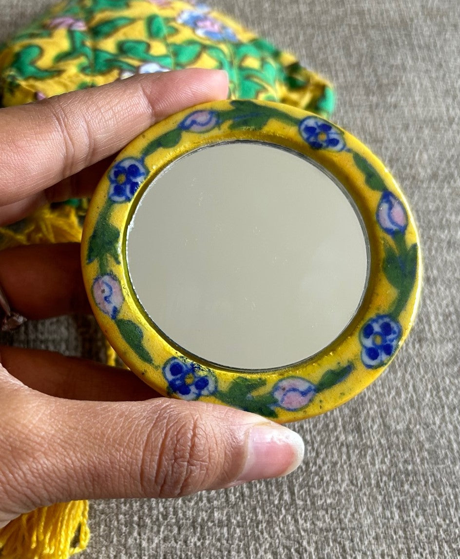 On-the-go Mirror - Yellow