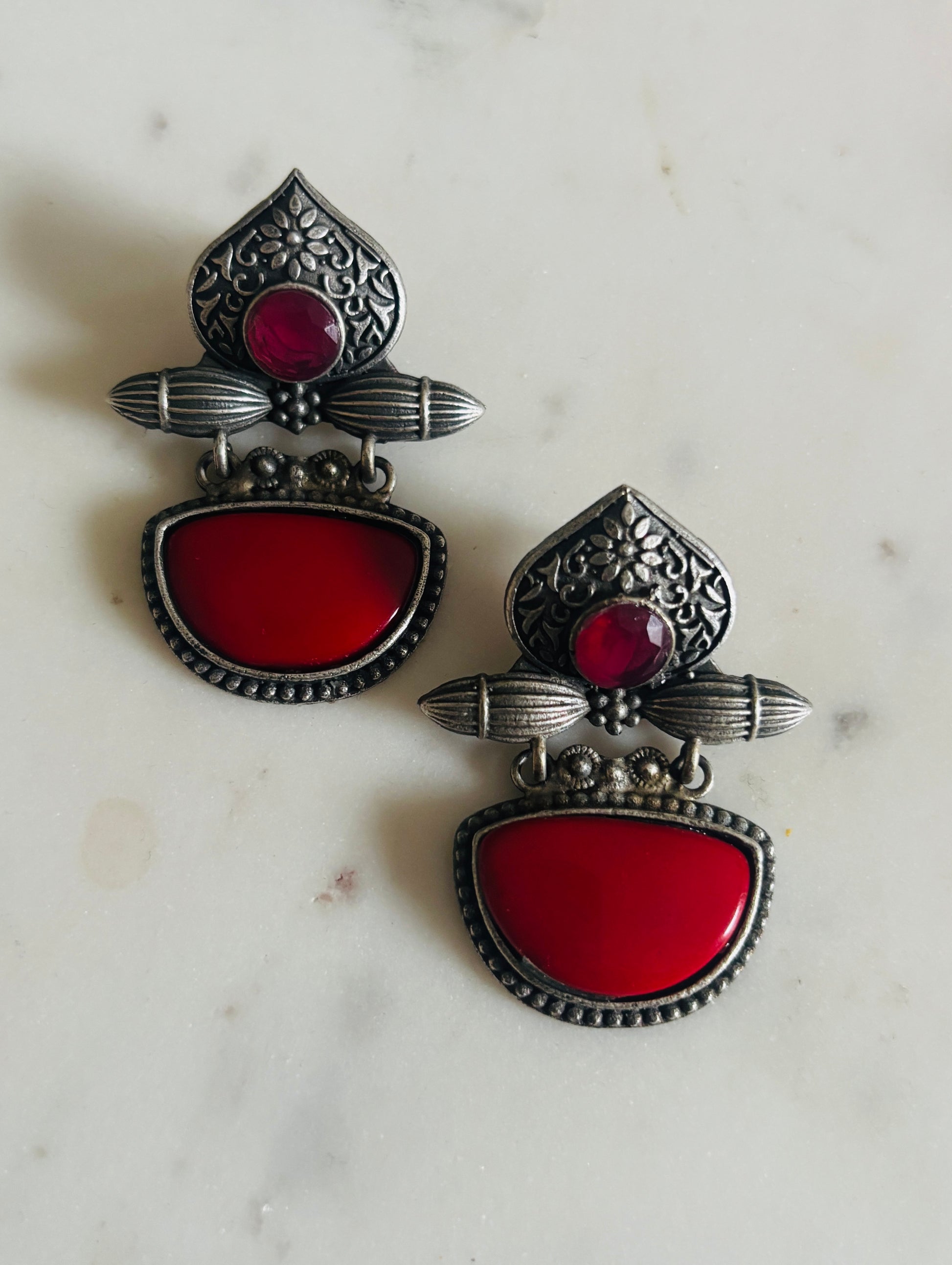 Rani red temple drop earrings with rich red stones and ornate temple‑inspired design, handcrafted fashion jewellery.