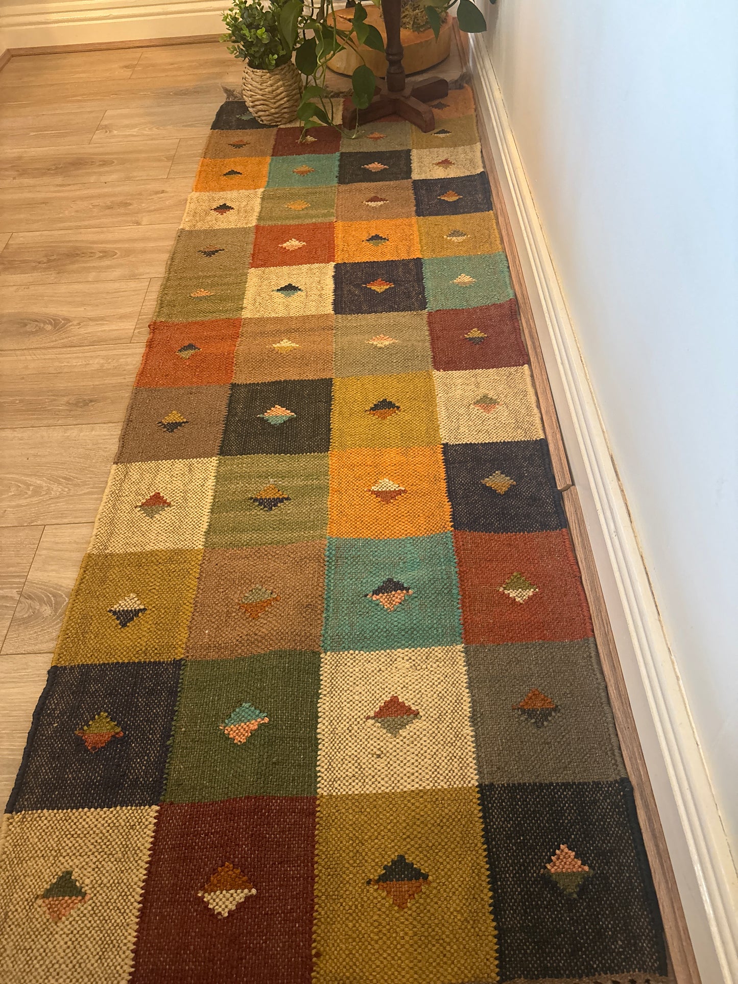 Azra Handwoven Jute Runner Rug