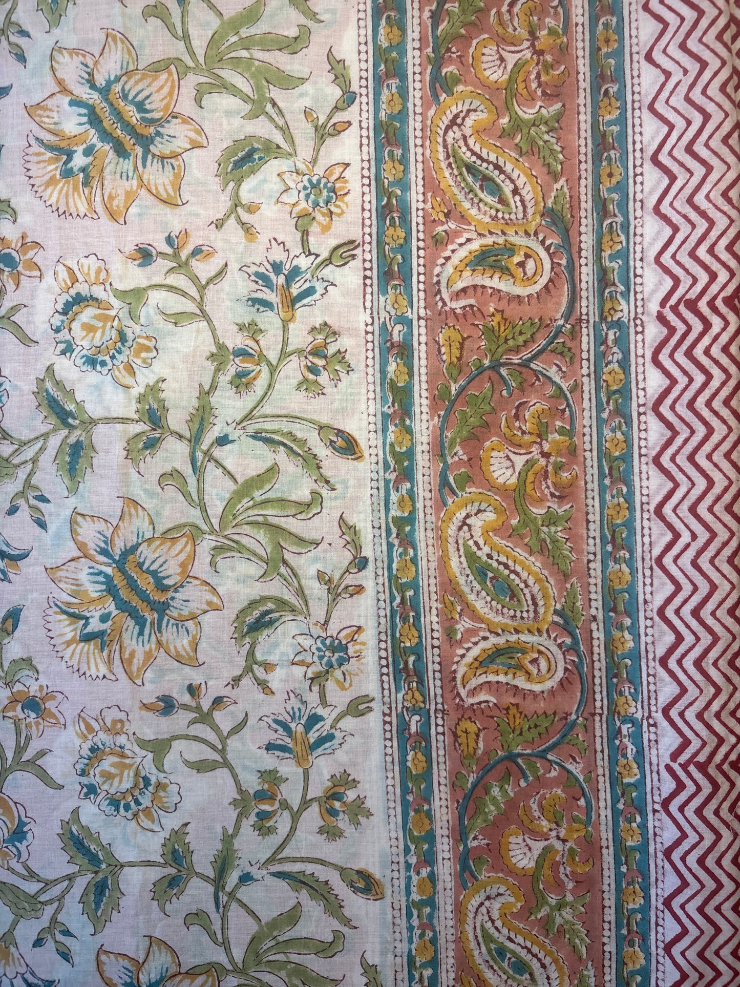 Duvet cover floral pattern